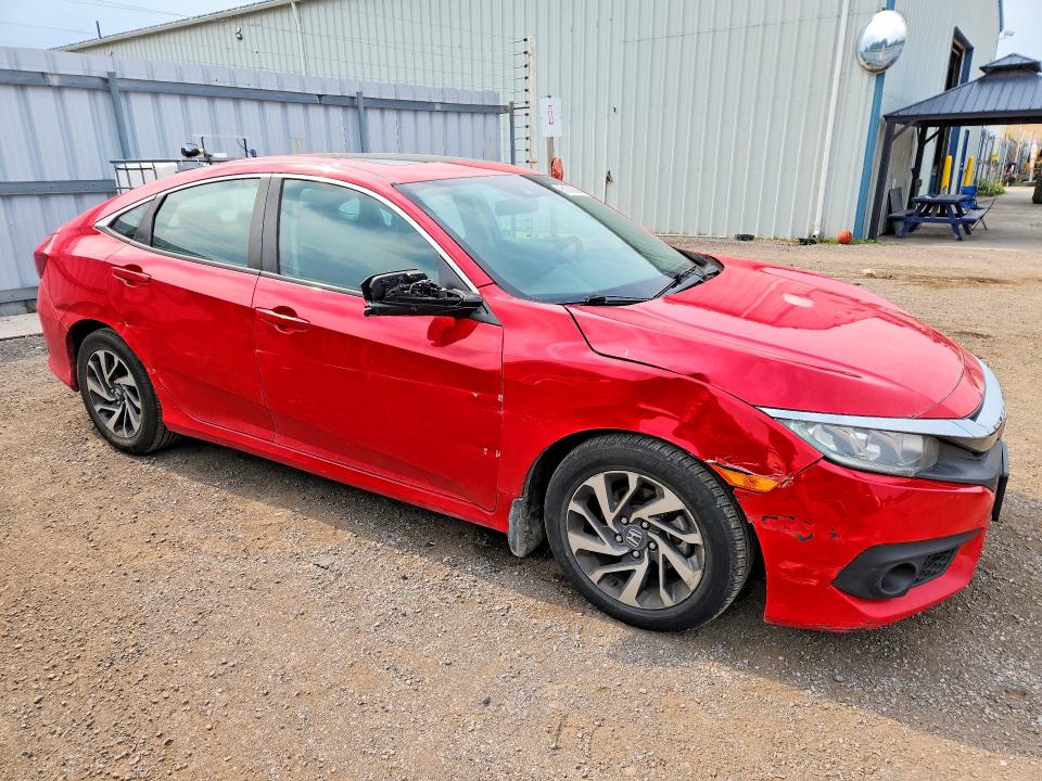 Foto 4 de la subasta – 2017 HONDA CIVIC con VIN 2HGFC2F84HH010520