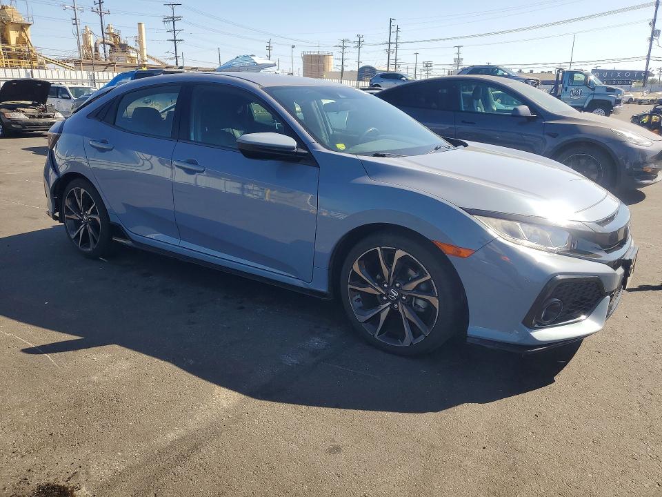Photo 4 from auction – 2019 HONDA CIVIC with VIN SHHFK7H47KU405960