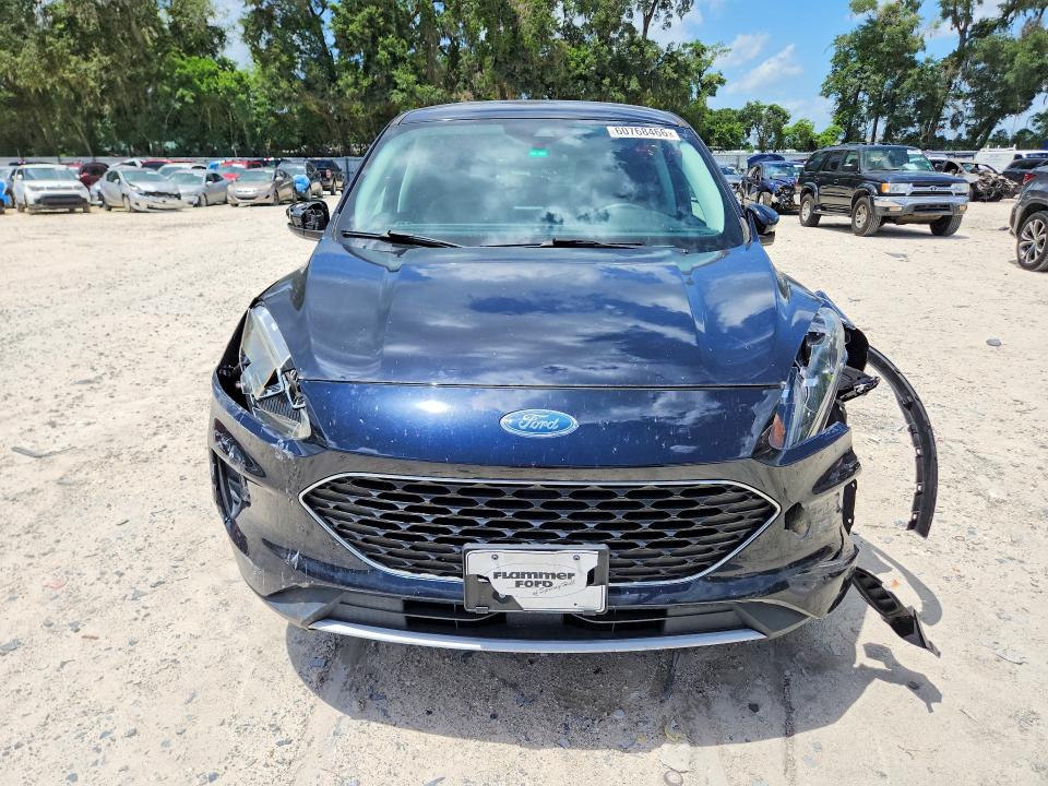 Photo 5 from auction – 2021 FORD ESCAPE with VIN 1FMCU9G66MUA19386