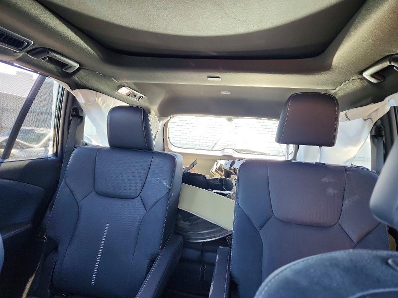 Photo 10 from auction – 2025 LEXUS TX 350 with VIN 5TDAAAB68SS032610