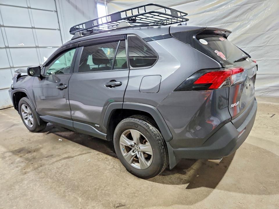 Photo 2 from auction – 2024 TOYOTA RAV4 with VIN 2T3LWRFV3RW223970