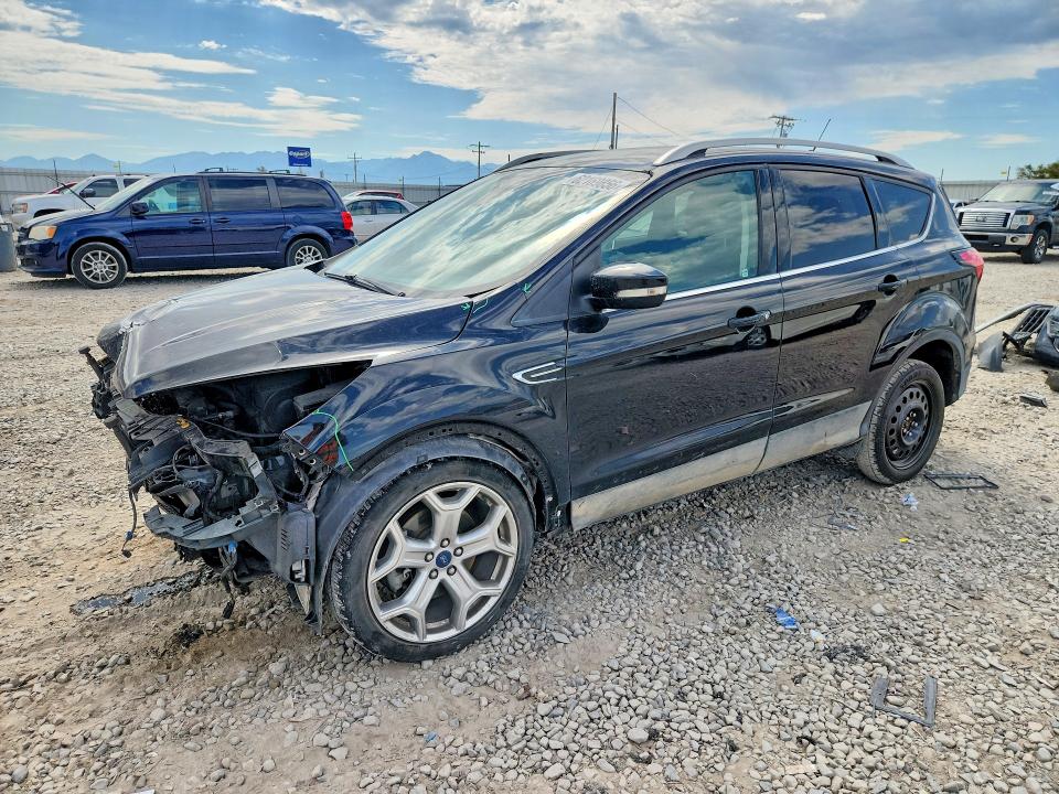 FORD ESCAPE 2019 with VIN 1FMCU9J99KUC32381 - Photo from auction