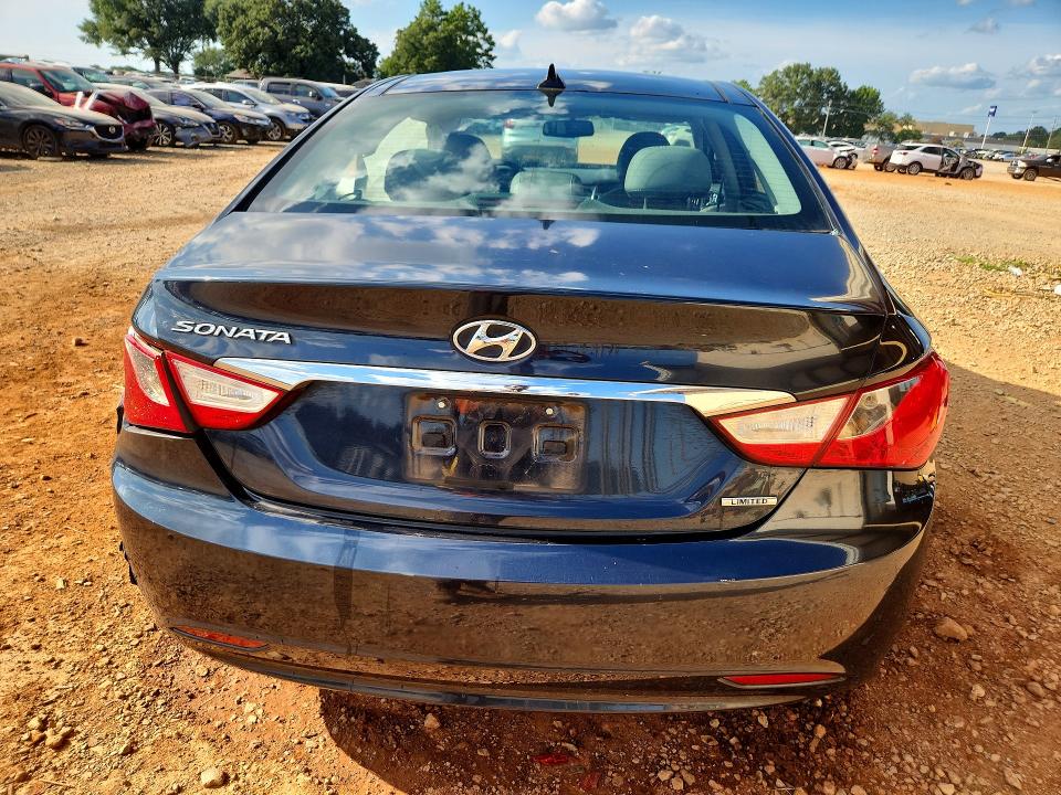 Photo 6 from auction – 2012 HYUNDAI SONATA with VIN 5NPEC4AC6CH459098