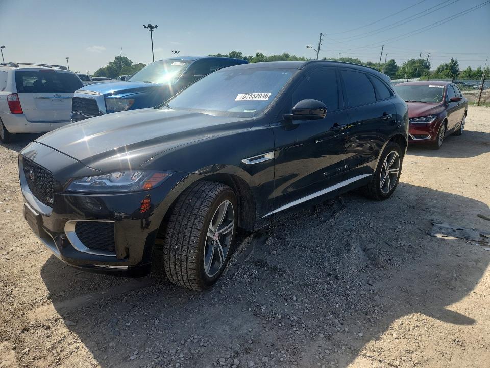 JAGUAR F-PACE 2017 with VIN SADCM2BV2HA099940 - Photo from auction