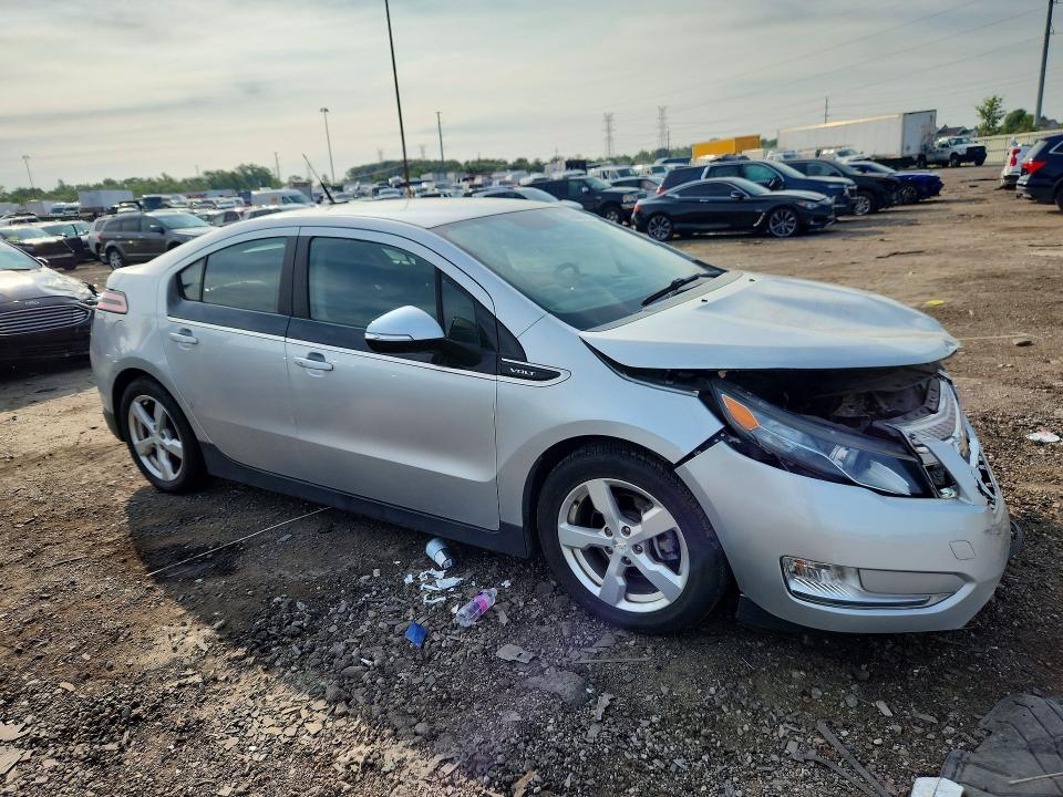 صورة رقم 4 من المزاد - 2014 CHEVROLET VOLT مع VIN 1G1RA6E4XEU149270