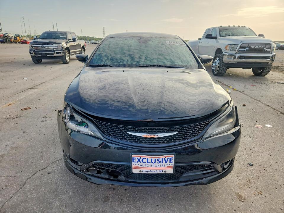 Photo 5 from auction – 2015 CHRYSLER 200 with VIN 1C3CCCBG8FN572949