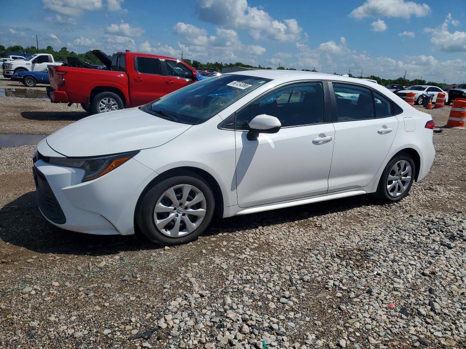 TOYOTA COROLLA 2023 with VIN 5YFB4MDE6PP067258 - Photo from auction