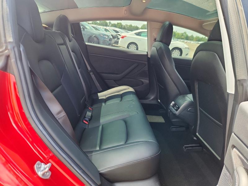Снимка 10 от търг – 2018 TESLA MODEL 3 с VIN 5YJ3E1EB1JF117118