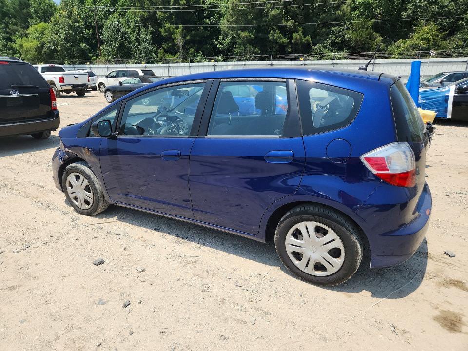 Photo 2 from auction – 2010 HONDA FIT with VIN JHMGE8H28AC015333