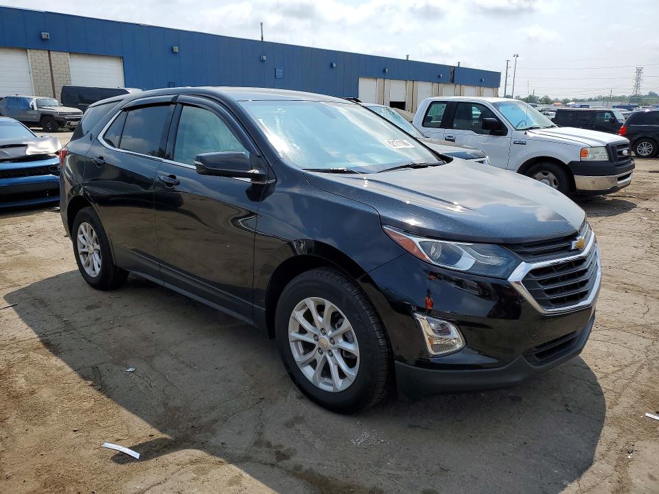 Photo 4 from auction – 2019 CHEVROLET EQUINOX with VIN 2GNAXKEV7K6221001