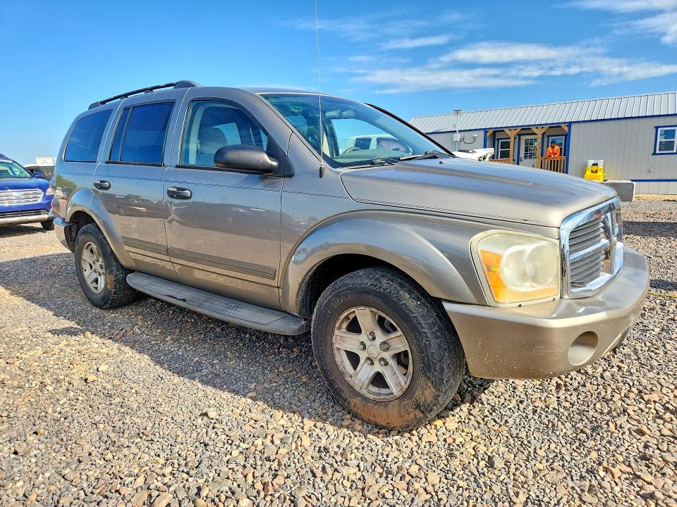 Photo 4 from auction – 2005 DODGE DURANGO with VIN 1D4HB48D95F555306