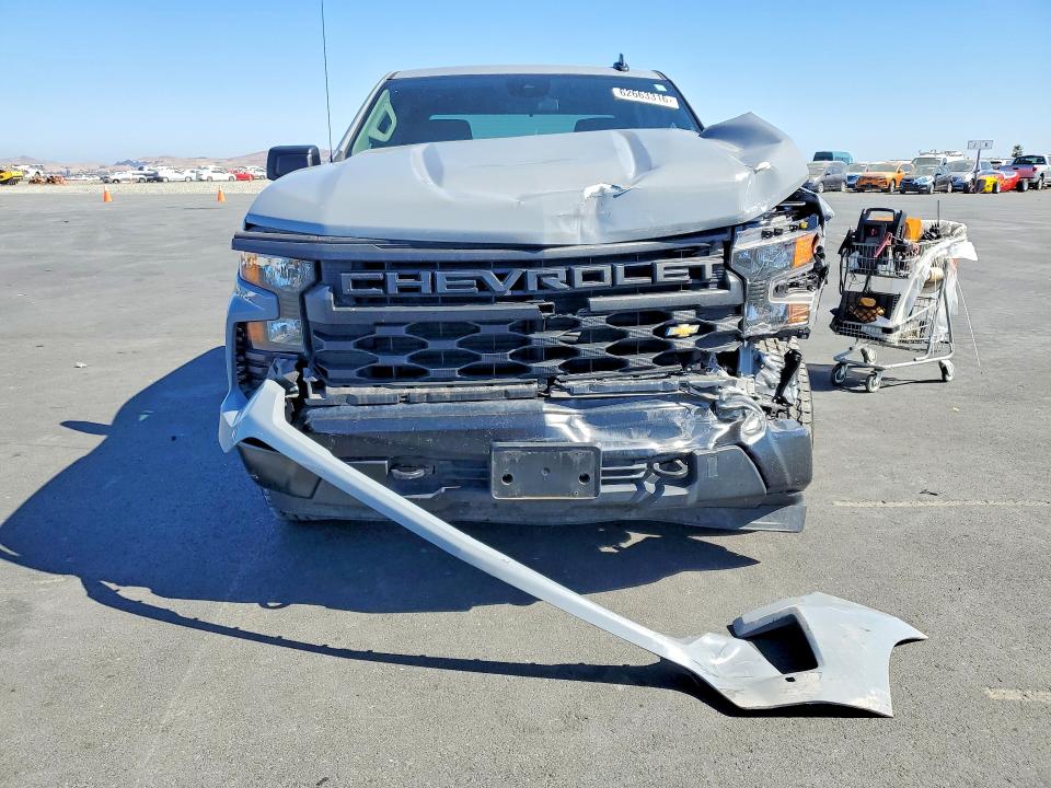 Photo 5 from auction – 2024 CHEVROLET SILVERADO with VIN 2GCUDAED9R1224778