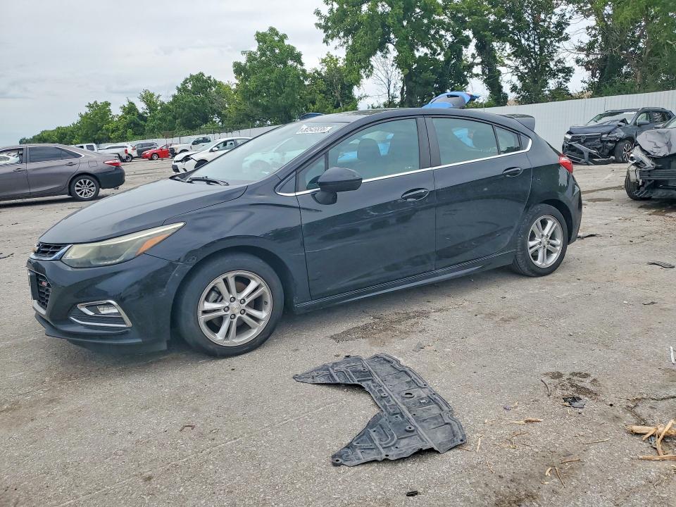 CHEVROLET CRUZE 2017 with VIN 3G1BE6SM5HS583854 - Photo from auction