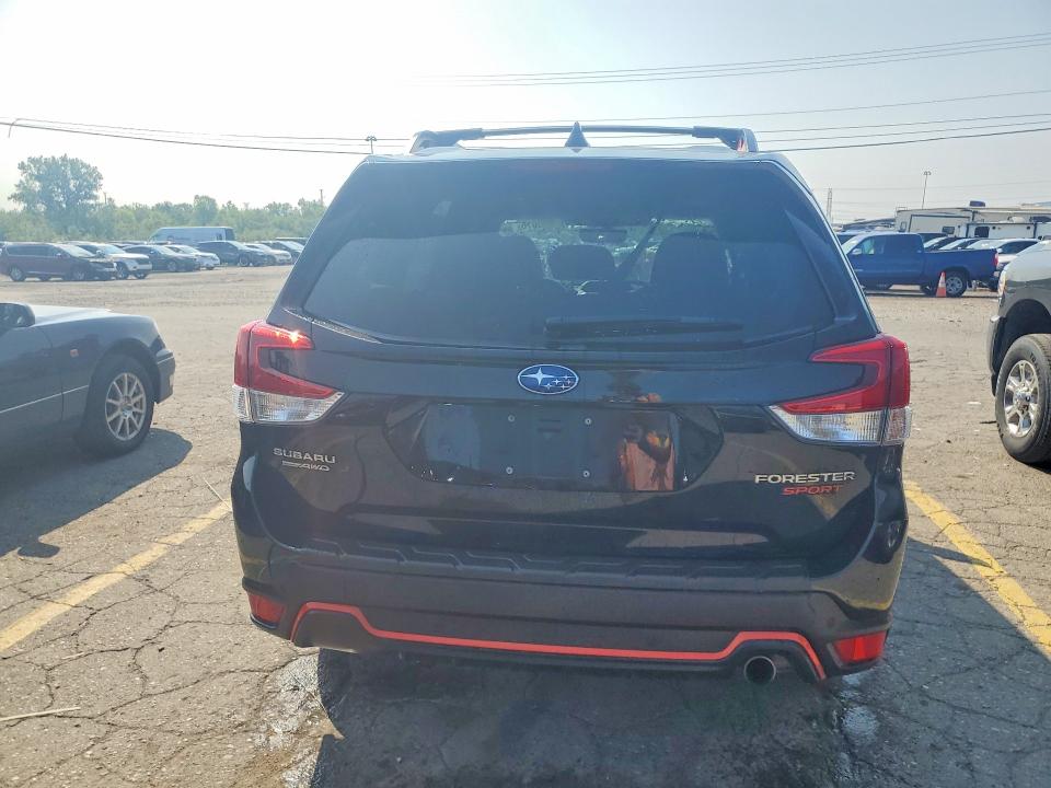 Photo 6 from auction – 2022 SUBARU FORESTER with VIN JF2SKAJC6NH436914
