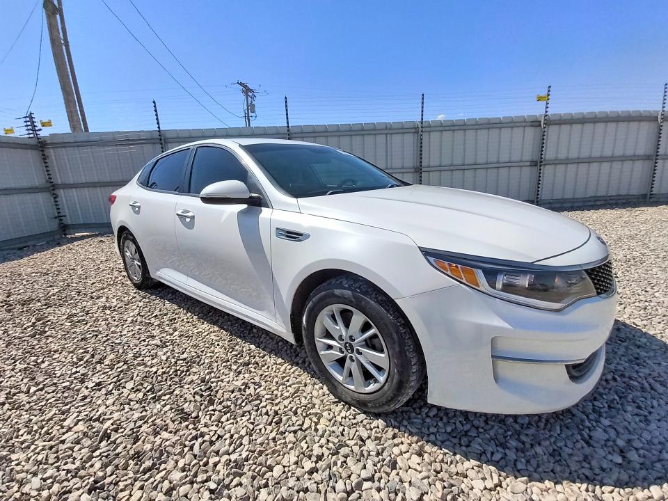 Photo 4 from auction – 2016 KIA OPTIMA with VIN KNAGT4L34G5102981