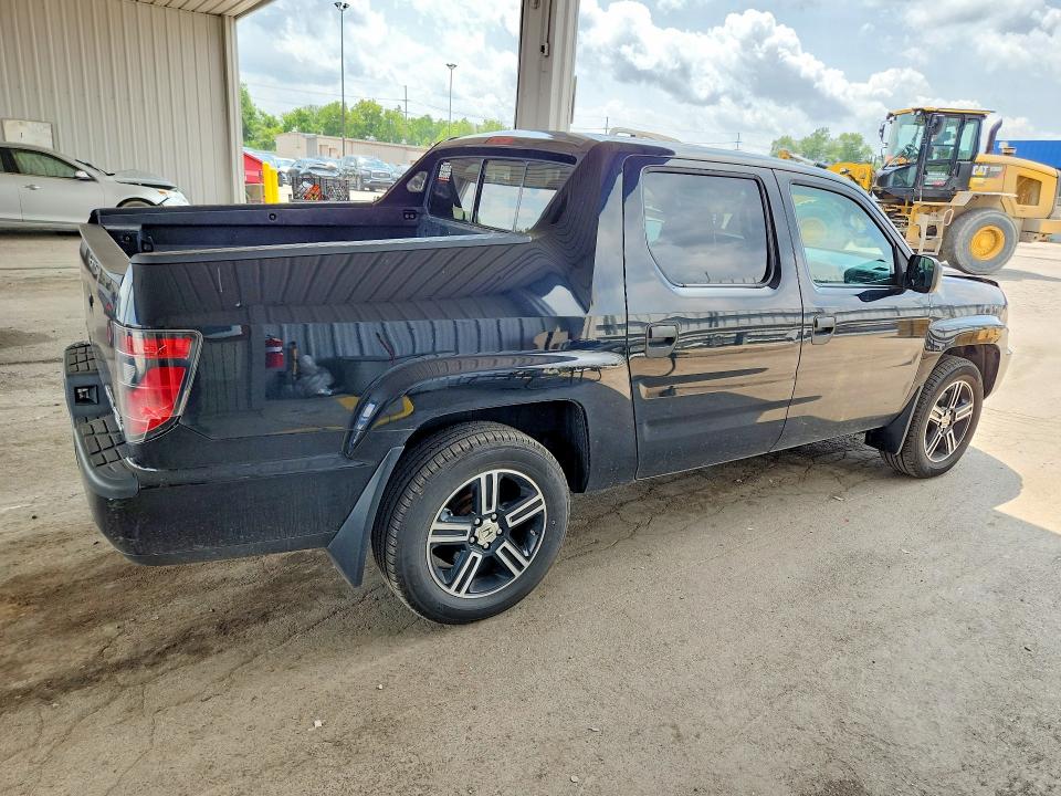Photo 3 from auction – 2012 HONDA RIDGELINE with VIN 5FPYK1F78CB455649