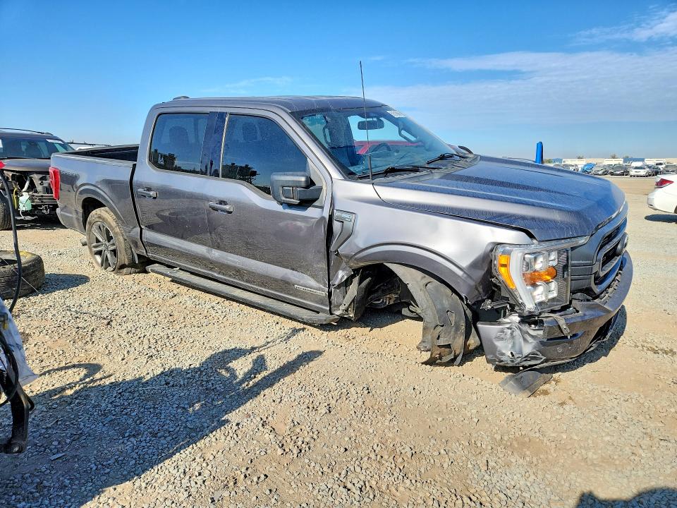 Photo 4 from auction – 2021 FORD F150 with VIN 1FTFW1CD0MFB87515