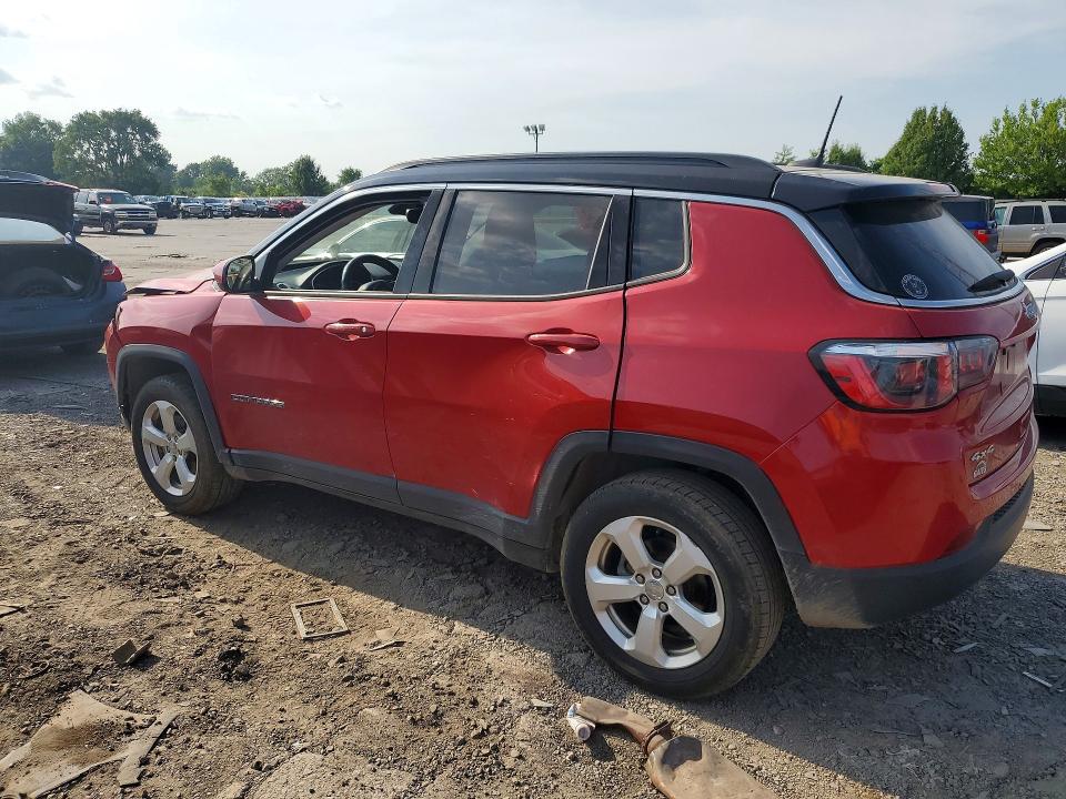 Photo 2 from auction – 2018 JEEP COMPASS with VIN 3C4NJDBBXJT115279