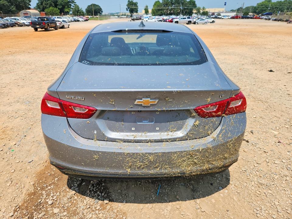 Photo 6 from auction – 2023 CHEVROLET MALIBU with VIN 1G1ZD5ST2PF220353