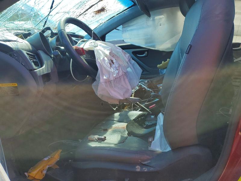 Photo 7 from auction – 2016 HYUNDAI ELANTRA with VIN 5NPDH4AE6GH657118