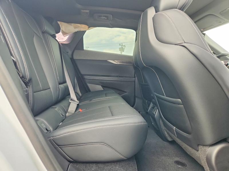 Photo 11 from auction – 2026 CADILLAC OPTIQ with VIN 3GYK3DM44TS169997
