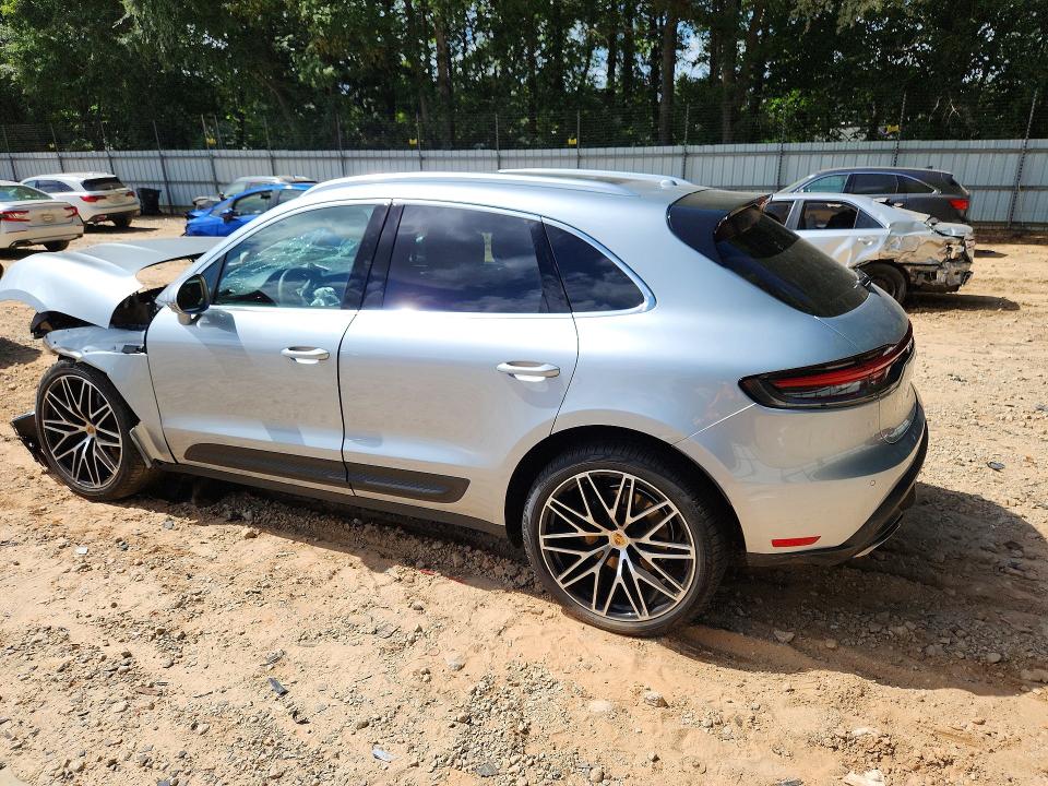 Photo 2 from auction – 2025 PORSCHE MACAN with VIN WP1AA2A56SLB12423