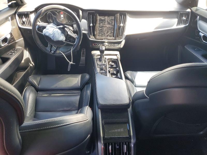 Photo 8 from auction – 2020 VOLVO S90 with VIN LVYA22MT0LP153867