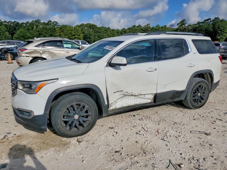GMC ACADIA 2018 with VIN 1GKKNMLS3JZ203769 - Photo from auction