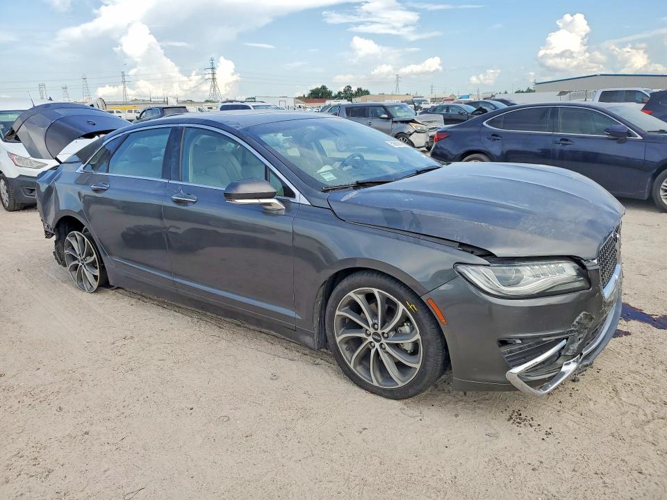 Photo 4 from auction – 2019 LINCOLN MKZ with VIN 3LN6L5LUXKR605378