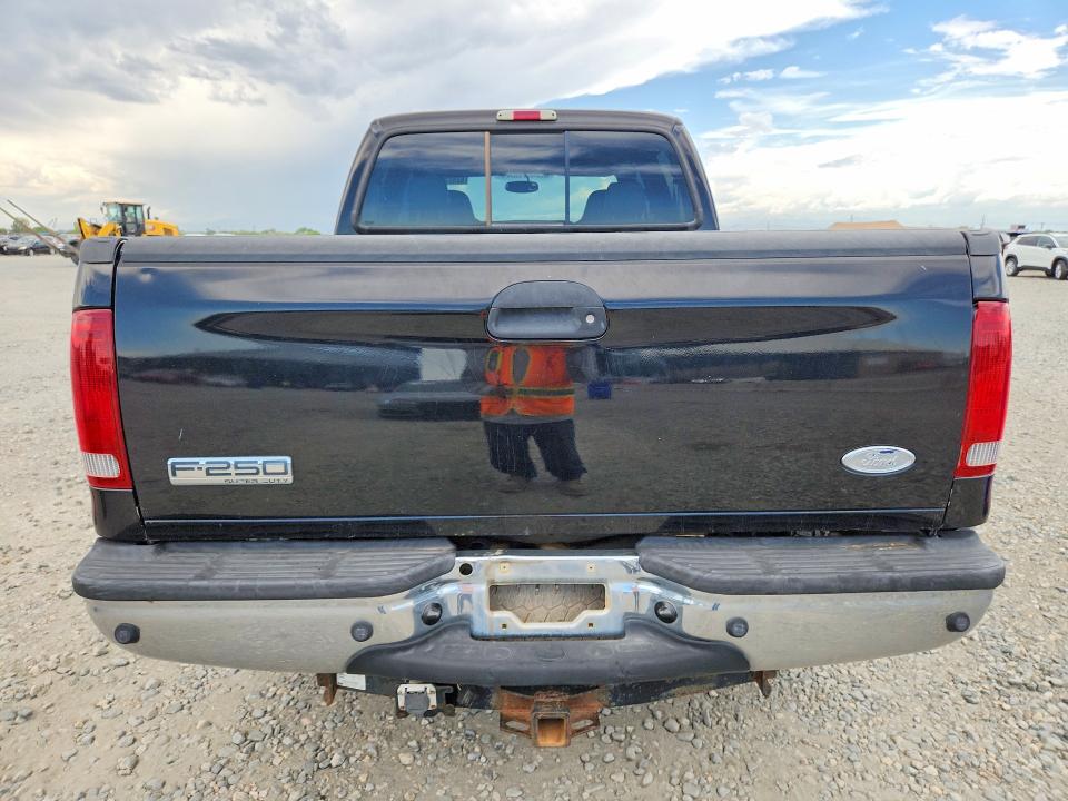 Photo 6 from auction – 2005 FORD F250 with VIN 1FTSW21P05EC22739
