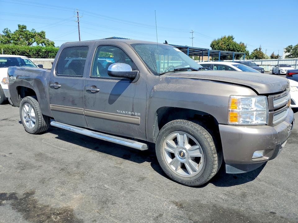 Photo 4 from auction – 2013 CHEVROLET SILVERADO with VIN 3GCPKTE73DG207869