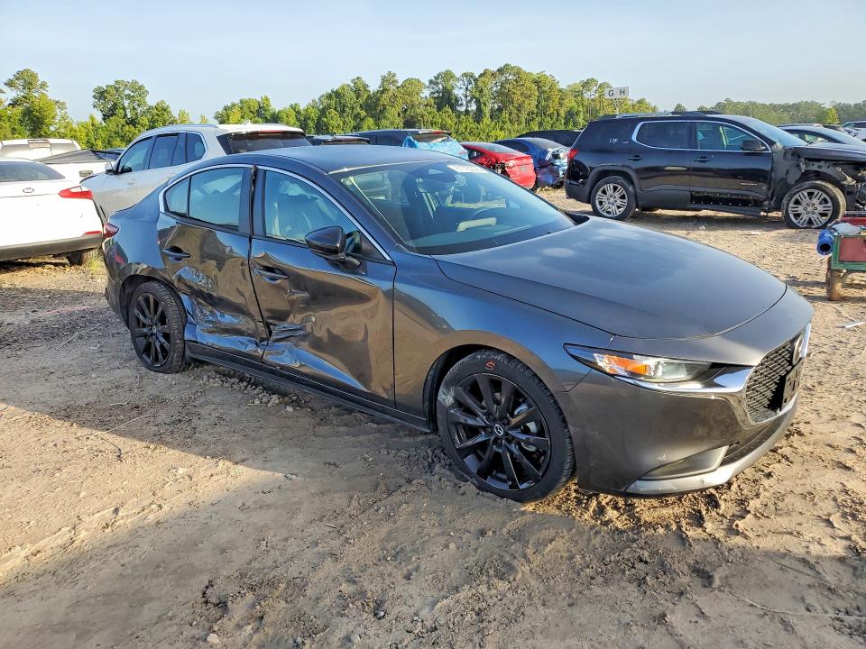 Photo 4 from auction – 2025 MAZDA 3 with VIN 3MZBPABM3SM452418