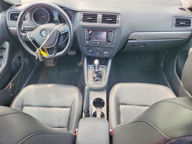 Photo 8 from auction – 2015 VOLKSWAGEN JETTA with VIN 3VWD17AJXFM357610