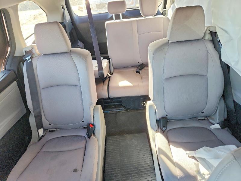 Photo 11 from auction – 2019 HONDA ODESSEY with VIN 5FNRL6H29KB134825
