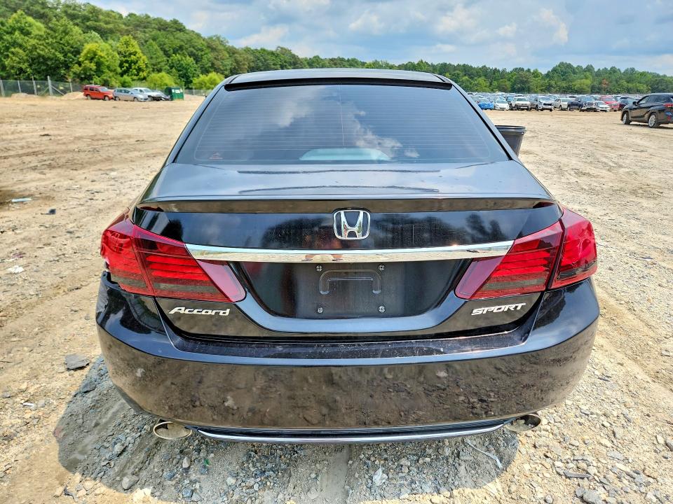 Photo 6 from auction – 2013 HONDA ACCORD with VIN 1HGCR2F59DA255572