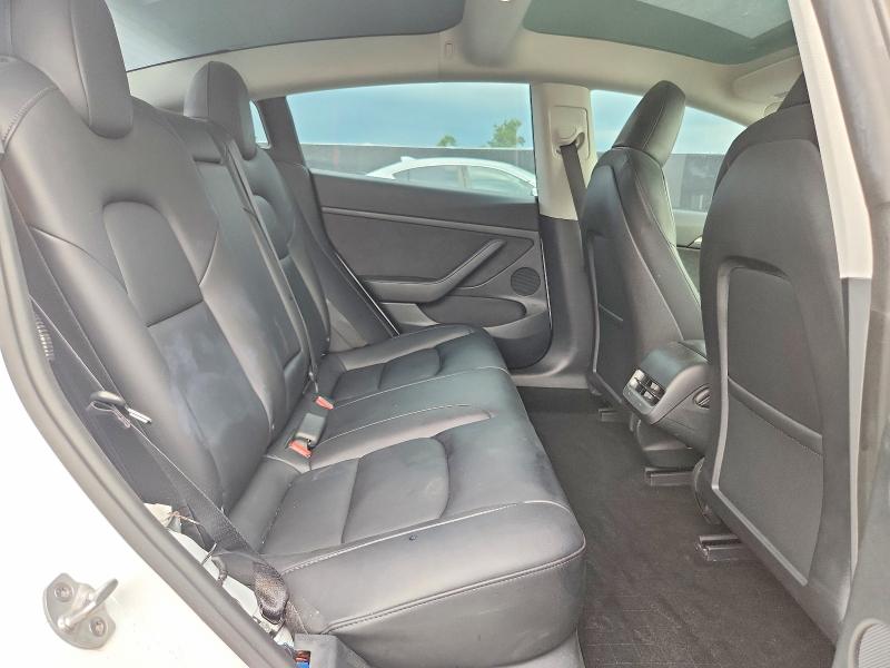 Снимка 10 от търг – 2023 TESLA MODEL 3 с VIN 5YJ3E1EA8PF504989