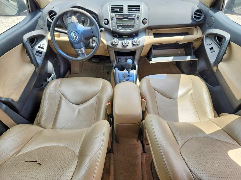 Photo 8 from auction – 2011 TOYOTA RAV4 with VIN 2T3ZF4DV3BW097521