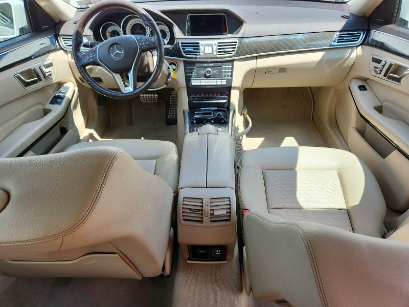 Photo 8 from auction – 2016 MERCEDES-BENZ E with VIN WDDHF8JB4GB271339
