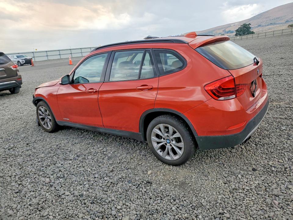 Photo 2 from auction – 2014 BMW X1 with VIN WBAVL1C57EVY19881