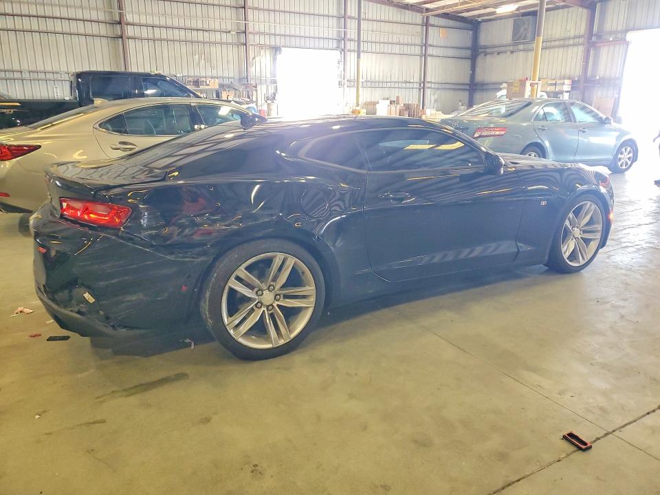 Photo 3 from auction – 2017 CHEVROLET CAMARO with VIN 1G1FD1RX2H0142228