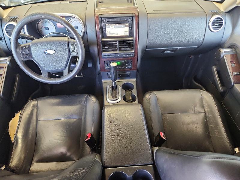 Photo 8 from auction – 2006 FORD EXPLORER with VIN 1FMEU75876UB09506