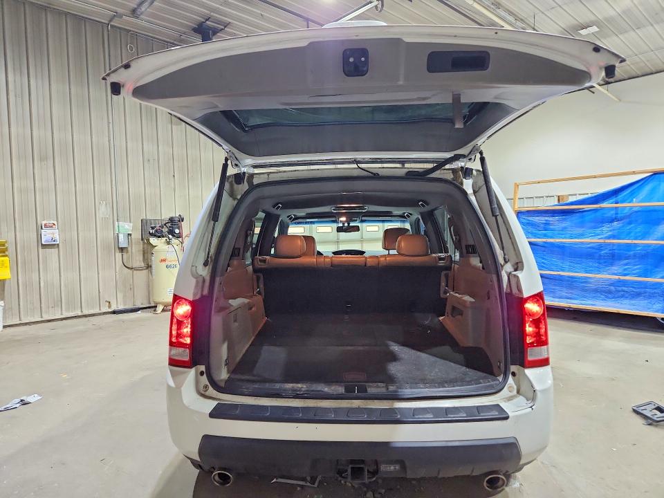 Photo 6 from auction – 2011 HONDA PILOT with VIN 5FNYF4H67BB032613
