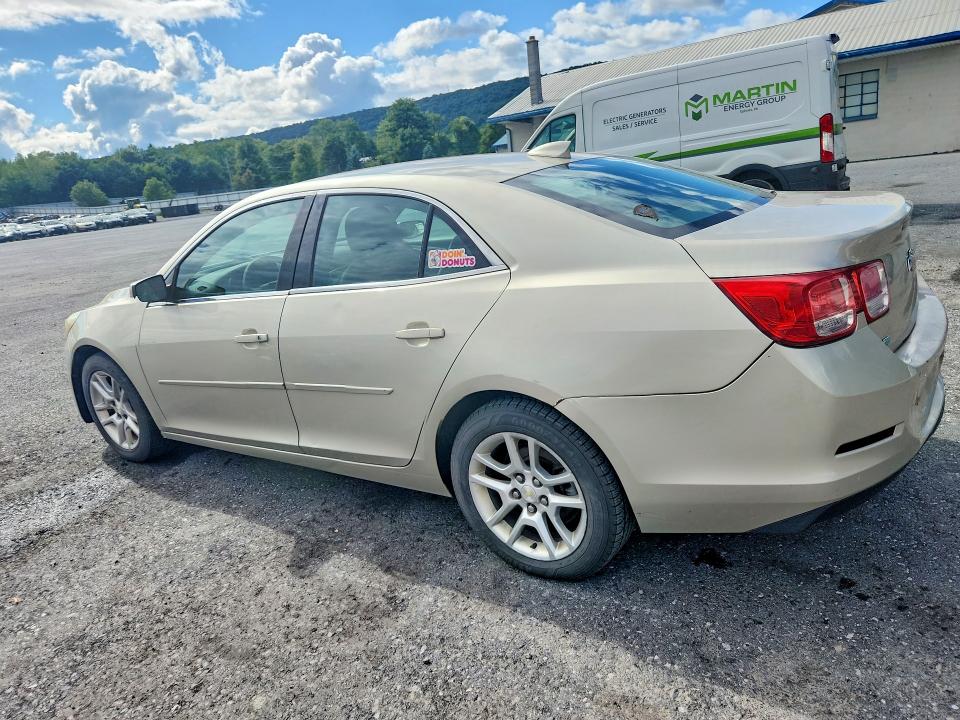 Photo 2 from auction – 2015 CHEVROLET MALIBU with VIN 1G11C5SL8FF116626