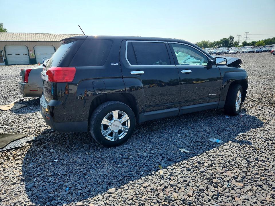 Photo 3 from auction – 2015 GMC TERRAIN with VIN 2GKALMEK4F6200591