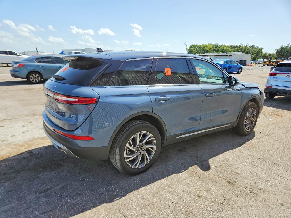 Photo 3 from auction – 2024 LINCOLN CORSAIR with VIN 5LMCJ1CA4RUL23941