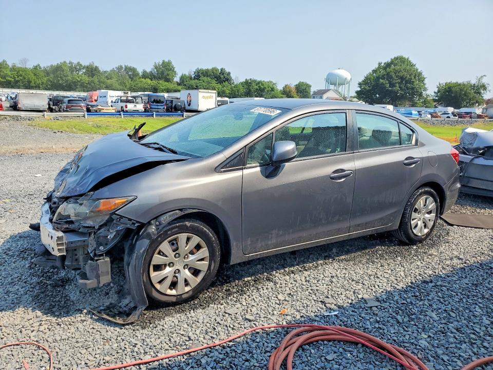 HONDA CIVIC 2012 with VIN 2HGFB2F51CH609831 - Photo from auction