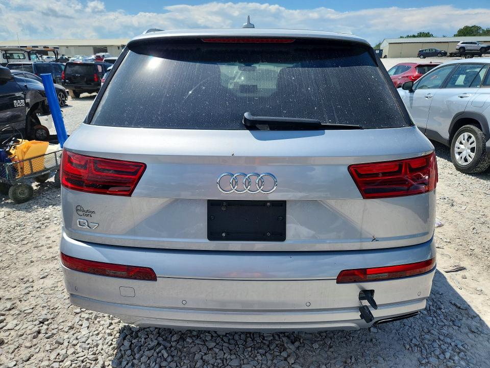 Photo 6 from auction – 2019 AUDI Q7 with VIN WA1LAAF73KD006417