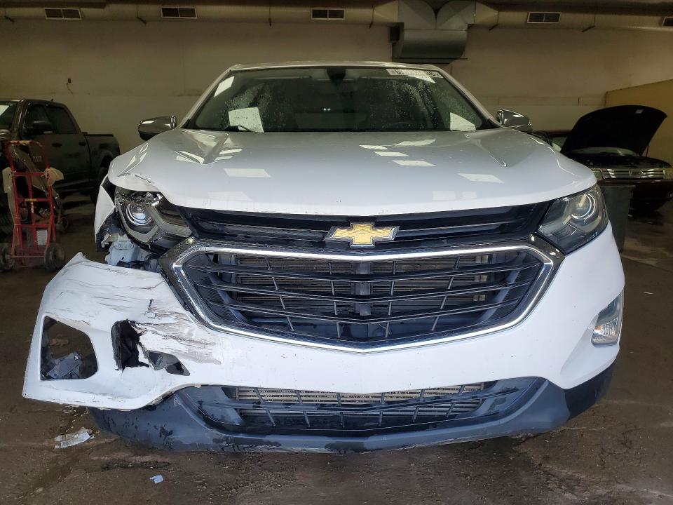 Photo 5 from auction – 2018 CHEVROLET EQUINOX with VIN 3GNAXJEV3JS649061