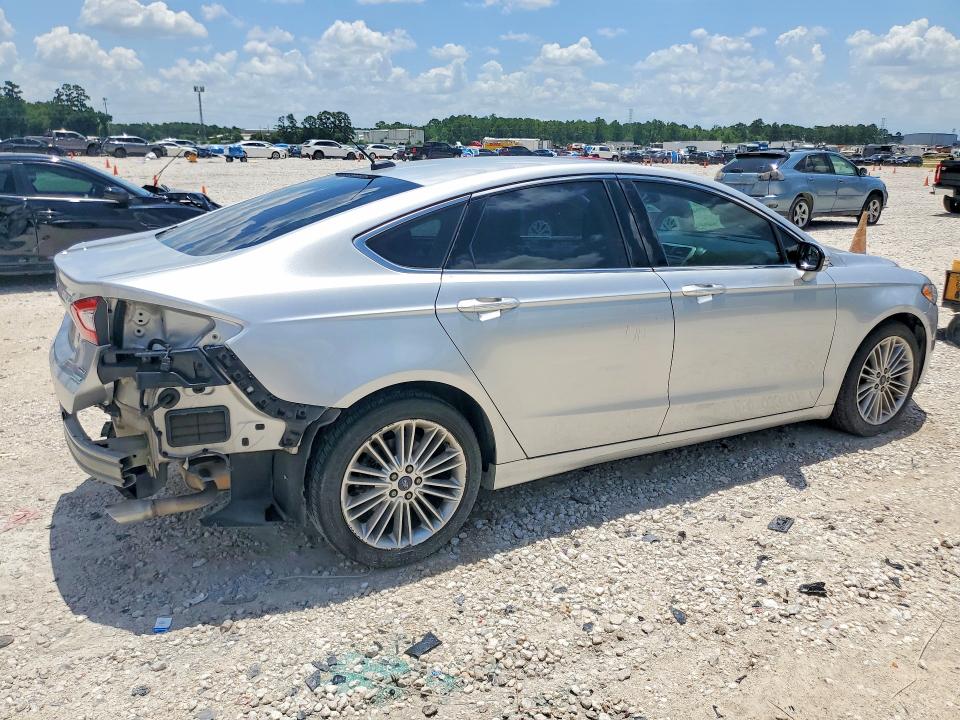 Photo 3 from auction – 2016 FORD FUSION with VIN 3FA6P0HD9GR122465