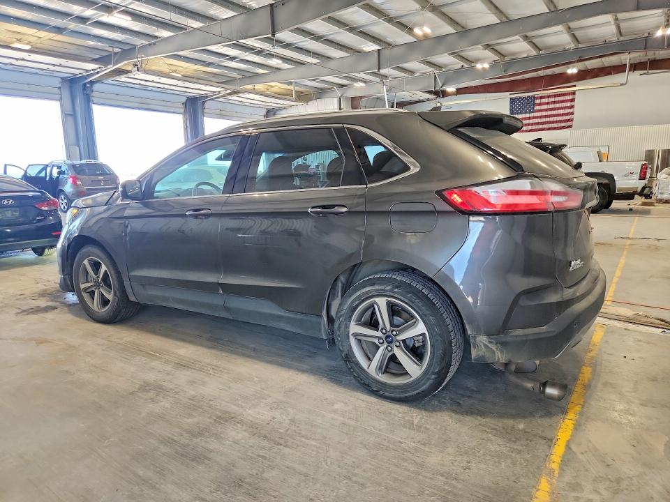 Photo 2 from auction – 2019 FORD EDGE with VIN 2FMPK4J92KBB49360